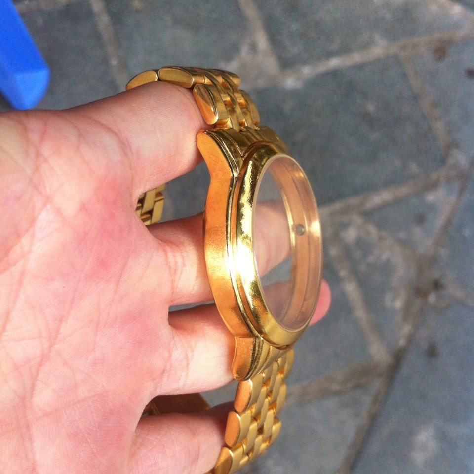 Đồng hồ Tag-Heuer mạ vàng tại Vina Gold Art