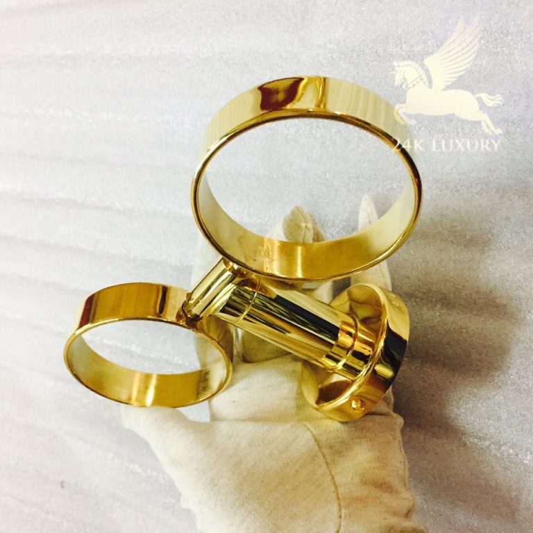 Kệ cốc đôi mặt mạ vàng là mộ phụ kiện quan trọng trong bộ thiết bị phòng tắm mạ vàng tại Vina Gold Art