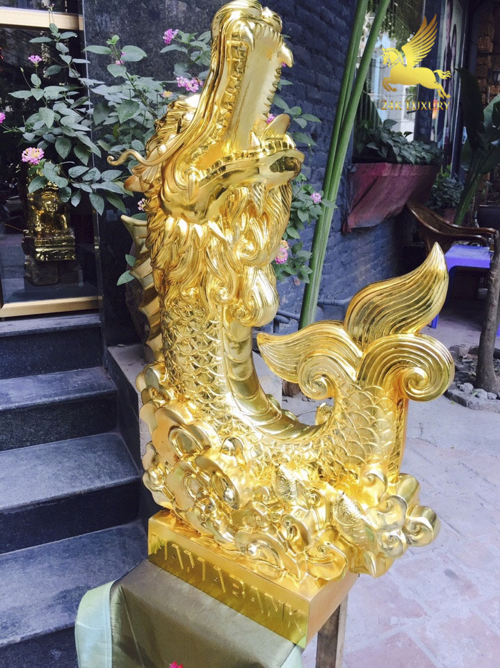 Tượng Cá chép Hoá rồng PHun vàng- Sản phẩm quà tặng có ý nghĩa đặc biệt